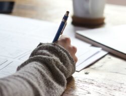 Pinjaman Online untuk Generasi Millennial: Tips dan Saran